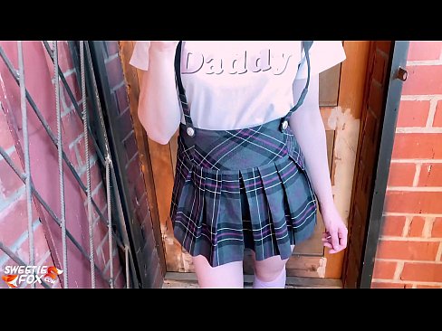 ❤️ Schoolgirl nyedot kontol nya deeply jeung fucks tinimbang kelas. ❤️ video porno di urang