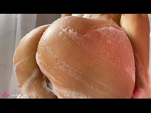 ❤️ Brunette Masturbates Pussy kalawan Vibrator mun Inténsitas Orgasme di Pancuran ❤️ video porno di urang
