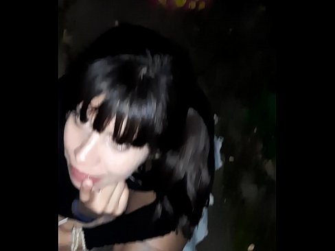 ❤️ Di jalan sirit bareuh di tukeran pikeun permen ❤️ video porno di urang